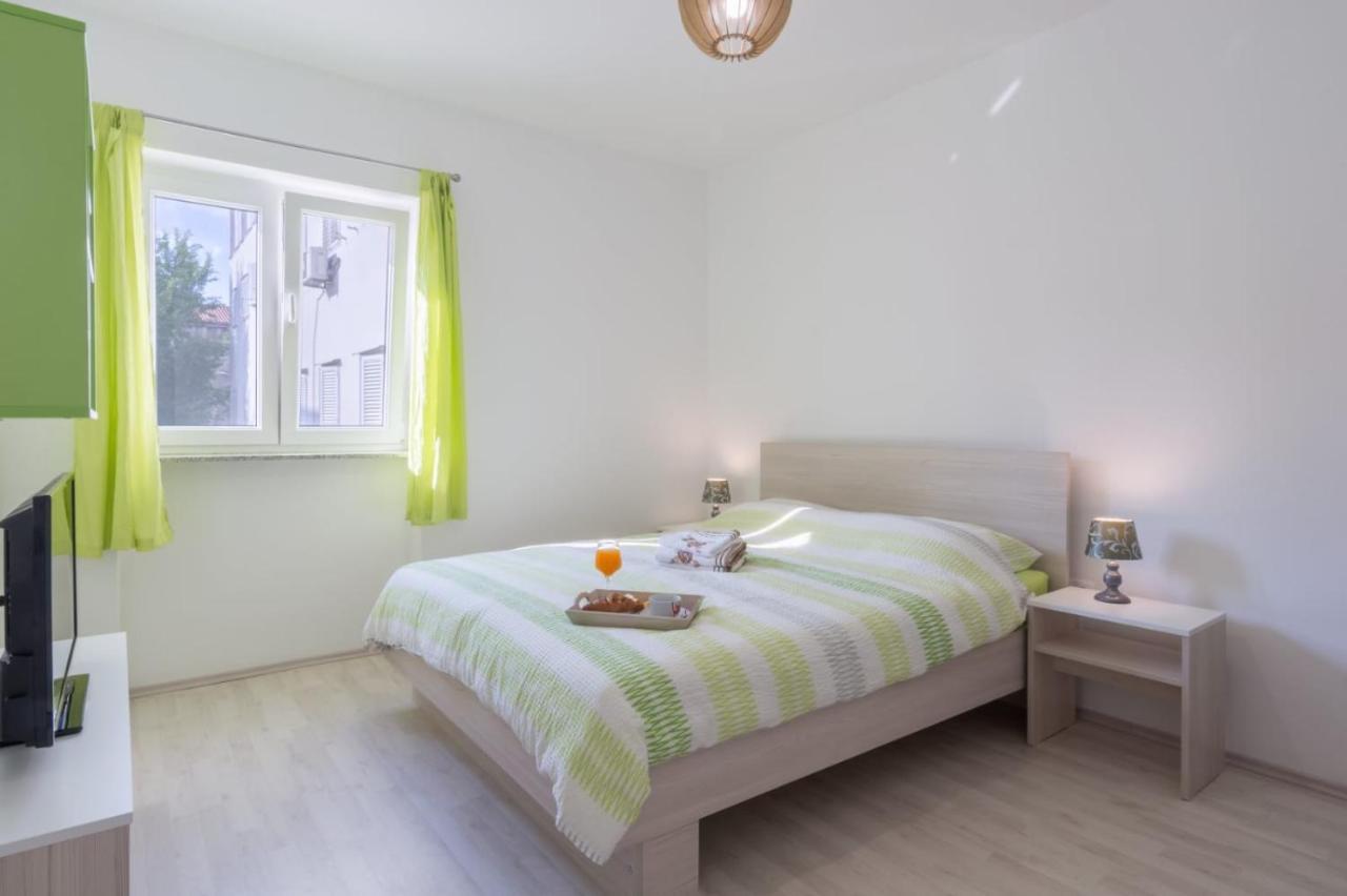 Modern Room Old Town - Zadar Extérieur photo