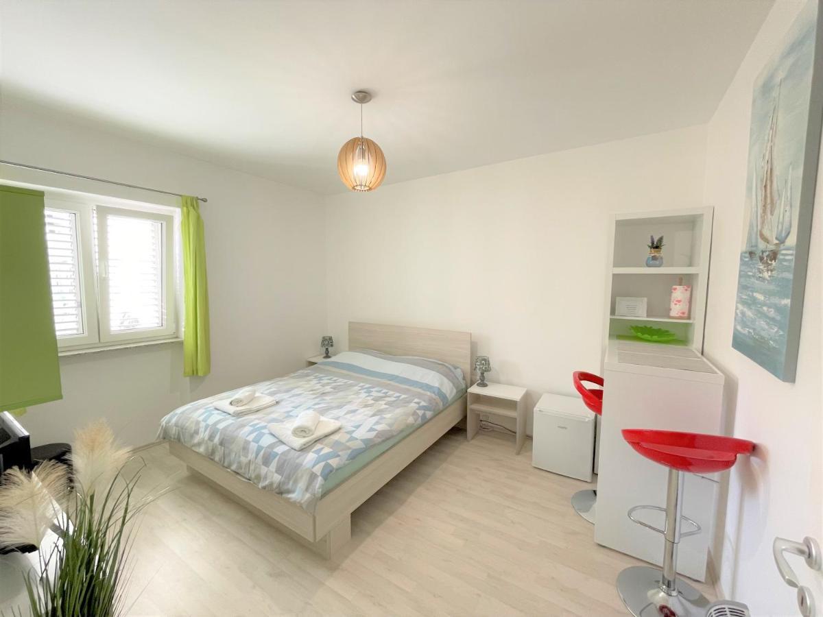 Modern Room Old Town - Zadar Extérieur photo